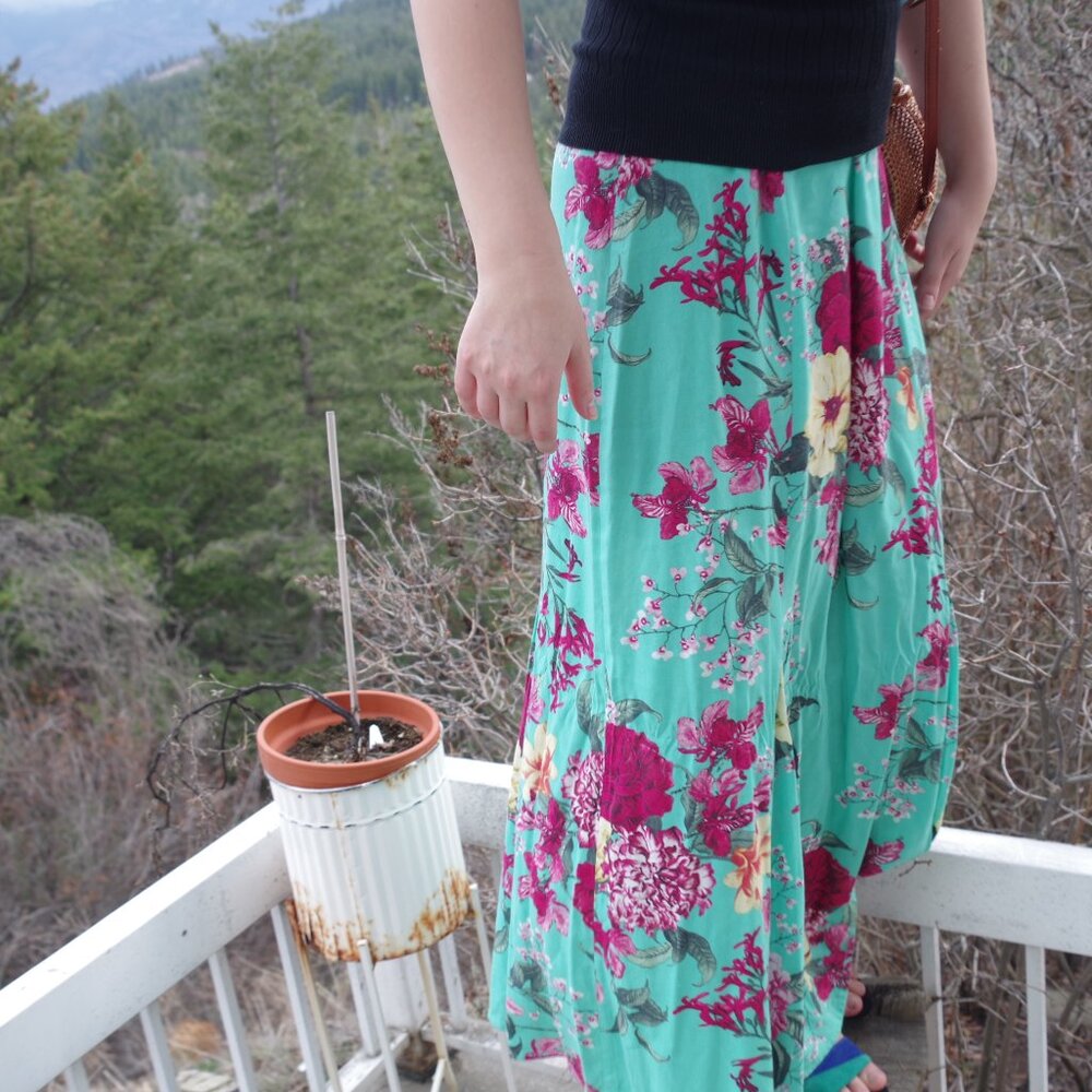 Ladies long Summer Skirt By Yessica